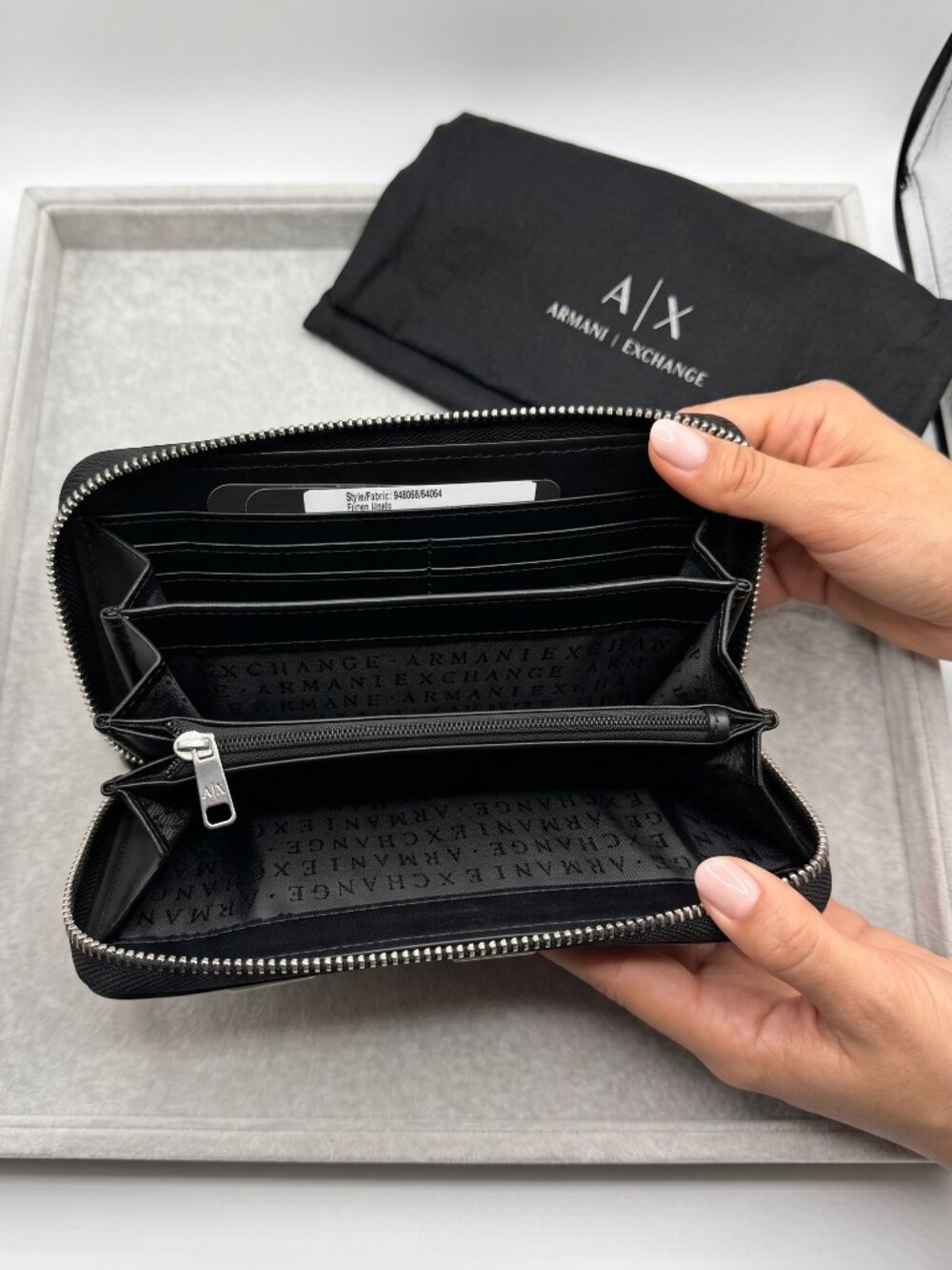 Armani Exchange Black Horizontal Zip-Around Continental Long Wallet w/ Dust Bag - Picture 2 of 2